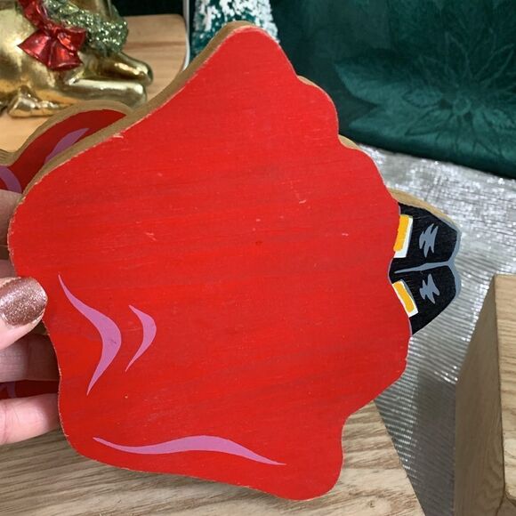 Vintage Festive Wooden Santa and Mrs Claus
Shelf Sitters Christmas Decor - Picture 11 of 17